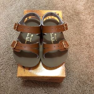 Sun sand salt water sandals